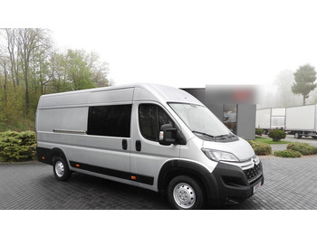 Minibús CITROËN Jumper