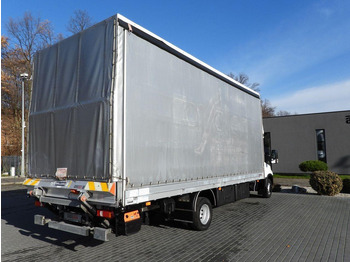 Furgoneta con caja de lona Iveco DAILY 70C18 PLANDEKA WINDA 16 PALET WEBASTO TEMPOMAT NAWIGACJA L: foto 3 Furgoneta con caja de lona Iveco DAILY 70C18 PLANDEKA WINDA 16 PALET WEBASTO TEMPOMAT NAWIGACJA L: foto 3