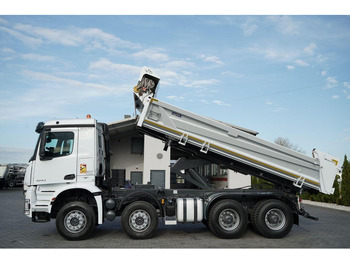 Volquete camión Mercedes-Benz AROCS 3243 / 8x4 / WYWROTKA DWUSTRONNA / HYDROBURTA / BORDMATIC: foto 2 Volquete camión Mercedes-Benz AROCS 3243 / 8x4 / WYWROTKA DWUSTRONNA / HYDROBURTA / BORDMATIC: foto 2