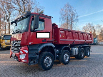 Volquete camión MERCEDES-BENZ Arocs