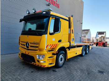 Portavehículos camión MERCEDES-BENZ Actros 2543