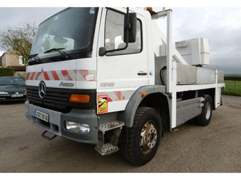 Camión con plataforma elevadora MERCEDES-BENZ Atego 1318