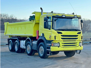 Volquete camión SCANIA P 400