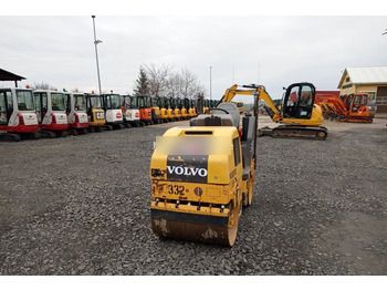 Apisonadora de asfalto VOLVO