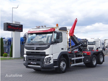 Multibasculante camión VOLVO FMX 450