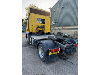 Cabeza tractora DAF LF 250 FT Urban Artic 4x2 Day Cab Urban Artic euro 6: foto 3