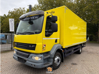 Camión caja cerrada DAF LF 55 220