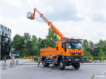 Camión con plataforma elevadora Iveco  CURSOR 240 4x4 RUTHMANN T225 22,5 Meters Lift: foto 3
