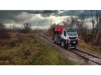 Leasing financiero de Iveco TRAKER 4x4 RAIL ROAD PALFINGER SCHIENEN TWO WAY  leasing Iveco TRAKER 4x4 RAIL ROAD PALFINGER SCHIENEN TWO WAY: foto 4