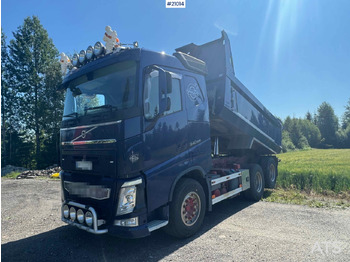 Volquete camión VOLVO FH 540