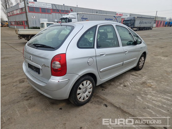 Coche 2004 Citroen Xsara Picasso: foto 5