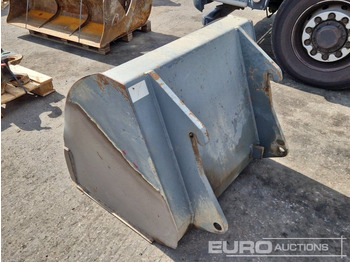Cazo 40" Front Loading Bucket to suit Volvo L20: foto 2