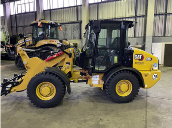 Cargadora de ruedas CATERPILLAR 906
