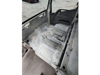 Cabina e interior para Camión Mitsubishi Fuso CANTER S TYPE EURO 5 EURO 6 MODEL: foto 3