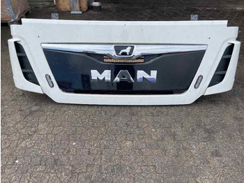 Cabina e interior MAN