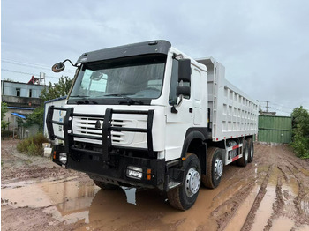 Volquete camión para transporte de materiales áridos HOWO 371hp: foto 4