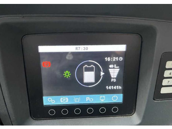 Retráctil Jungheinrich ETV110: foto 5 Retráctil Jungheinrich ETV110: foto 5