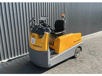 Remolcadora JUNGHEINRICH