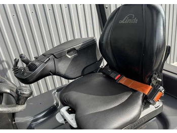 Carretilla elevadora eléctrica Linde E16PH-02: foto 4 Carretilla elevadora eléctrica Linde E16PH-02: foto 4