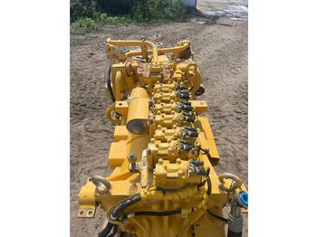 Motor Komatsu SAA6D140E-2 Komatsu engine HD325: foto 4
