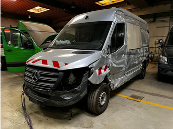 Furgón MERCEDES-BENZ Sprinter 316
