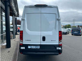 Furgón Iveco Daily 35S16 HA8 3.0L *R4.100mm*Automatik*Kamera*: foto 5 Furgón Iveco Daily 35S16 HA8 3.0L *R4.100mm*Automatik*Kamera*: foto 5