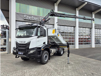 Volquete camión IVECO X-WAY