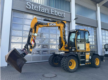 Excavadora de ruedas JCB