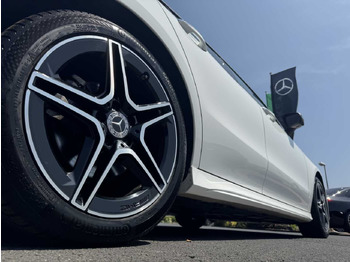 Coche familiar Mercedes-Benz CLA 220d Shooting Brake AMG+Pano+Distr+AHK+uvm.: foto 5 Coche familiar Mercedes-Benz CLA 220d Shooting Brake AMG+Pano+Distr+AHK+uvm.: foto 5