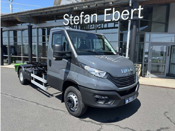 Vehículo comercial ligero IVECO Daily 70c18