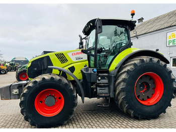 Tractor CLAAS Axion 850