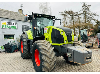 Tractor Claas Axion 850: foto 4