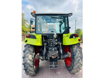 Tractor Claas Axos 330: foto 4