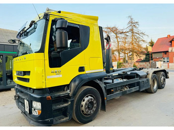Multibasculante camión IVECO Stralis