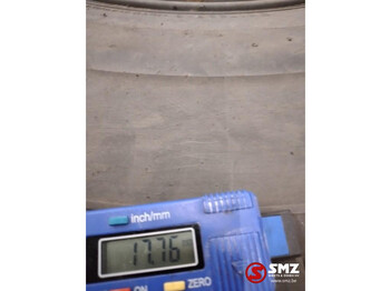 Neumático para Camión Bridgestone Occ industrieband Bridgestone 8.25-15: foto 5