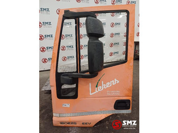 Puerta y piezas IVECO