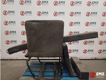 Cabina e interior para Camión Renault Occ extra zitting Renault: foto 4 Cabina e interior para Camión Renault Occ extra zitting Renault: foto 4