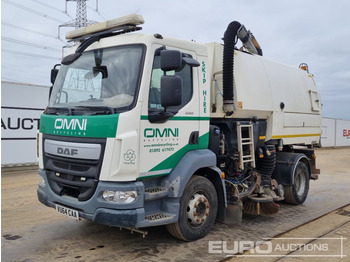 Barredora vial DAF LF 220