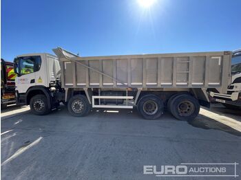 Volquete camión SCANIA P 410