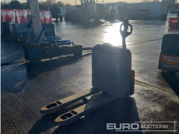 Equipo de manutención STILL