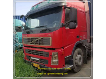 Volquete camión HOWO FM12: foto 1