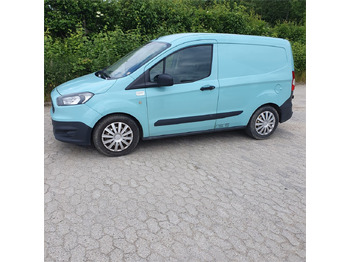 Furgoneta pequeña Ford Transit Courier: foto 2