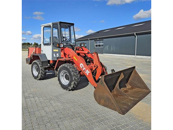 Cargadora de ruedas O&K