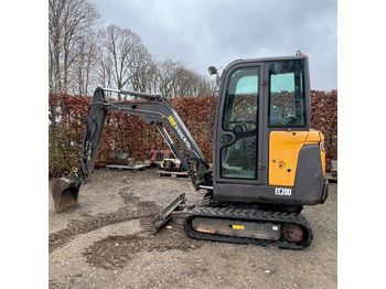 Miniexcavadora VOLVO EC20D