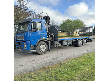 Grua de remolque autos VOLVO FM 330