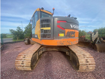 Excavadora de cadenas Volvo ECR 235EL: foto 5