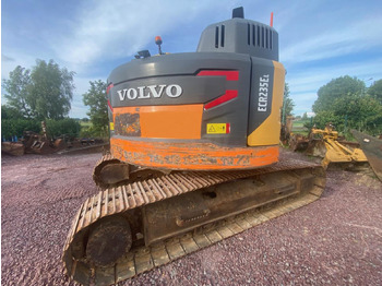 Excavadora de cadenas Volvo ECR 235EL: foto 4