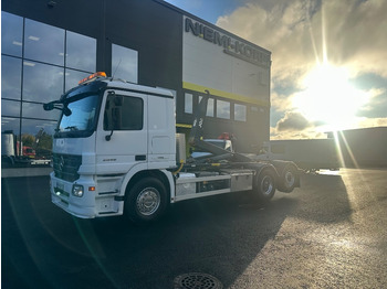 Multibasculante camión MERCEDES-BENZ Actros 2545