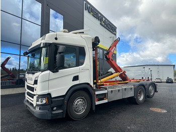 Multibasculante camión SCANIA P