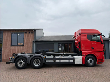 Portacontenedore/ Intercambiable camión MAN TGX 26.470 Haakarm VDL 21.T XLX Bed Fridge Smart Select Only 133.000KM!: foto 4 Portacontenedore/ Intercambiable camión MAN TGX 26.470 Haakarm VDL 21.T XLX Bed Fridge Smart Select Only 133.000KM!: foto 4